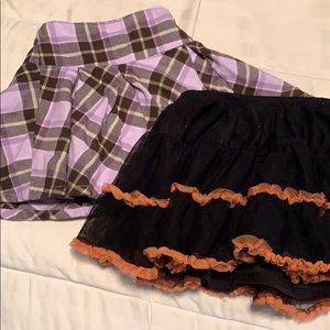 Bundle of 2 skirts